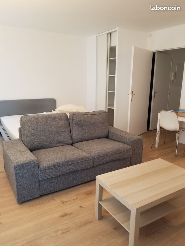 Appartement 1 pièce 33 m² · à Montigny-le-Bretonneux · 33 m² · 820 €/mois