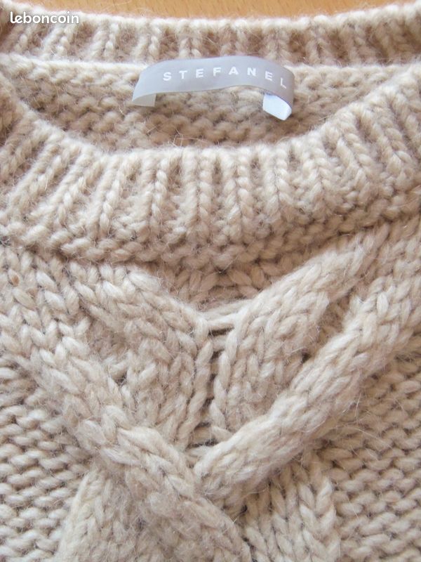 Achetez en ligne les vêtements de STEPHANEL au meilleur prix