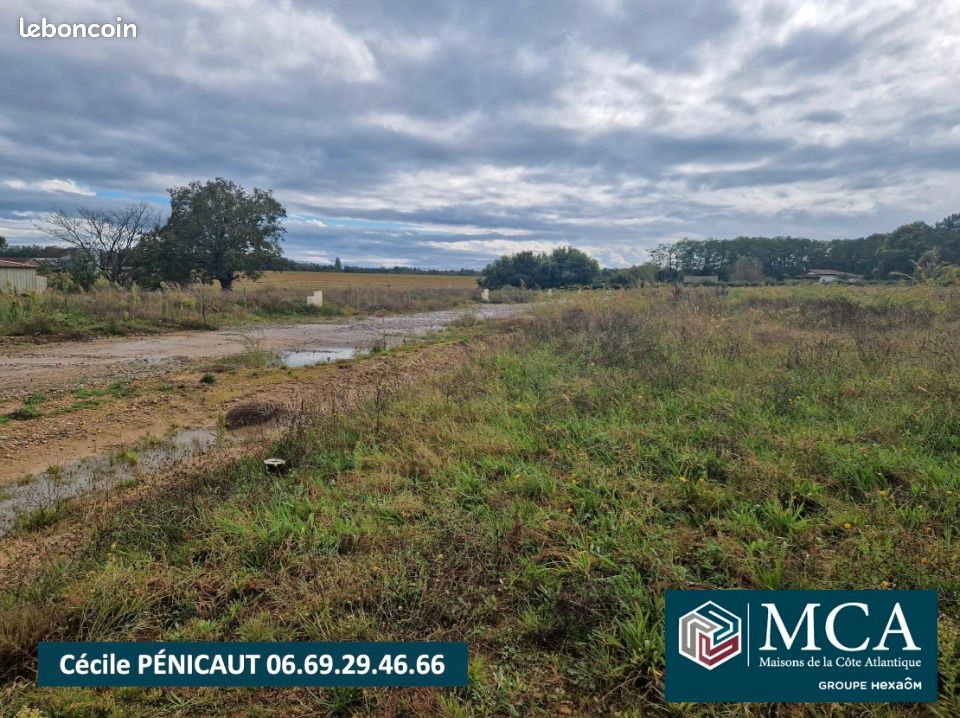 Terrain 866 m² Carcares Sainte Croix · à Carcarès-Sainte-Croix · 58 888 €