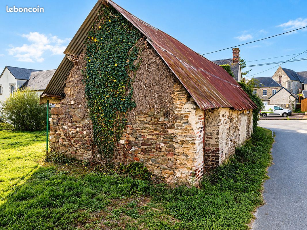 Maison 7 pièces 164 m² · à Val de Drôme · 164 m² · 97 900 €