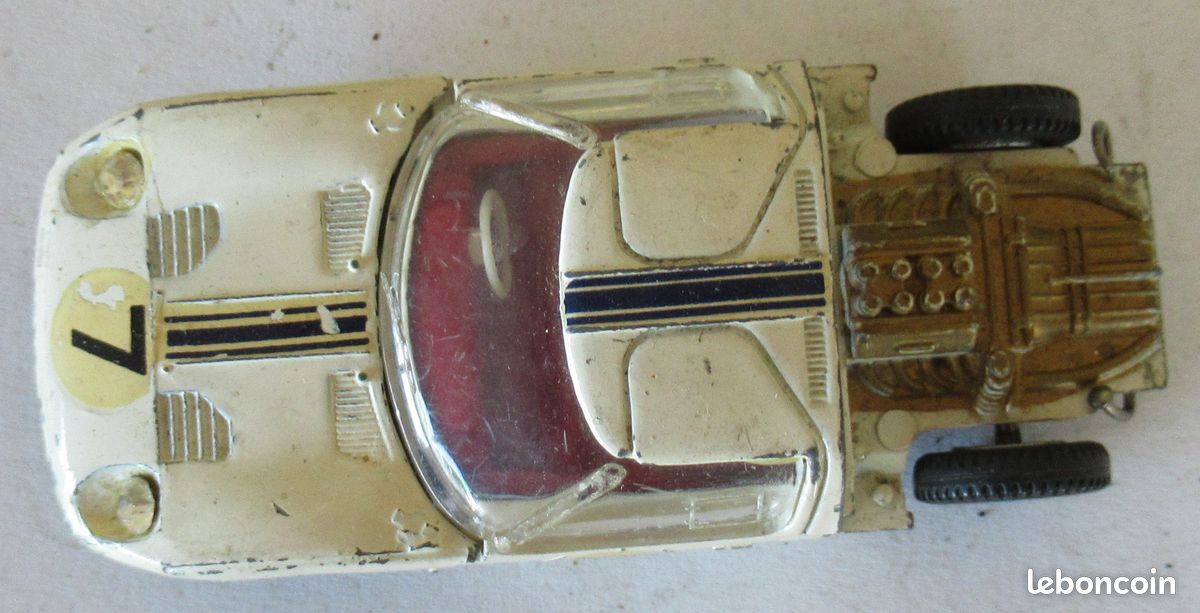 Ford GT (Dinky toys – Meccano – Vintage) (image 1)