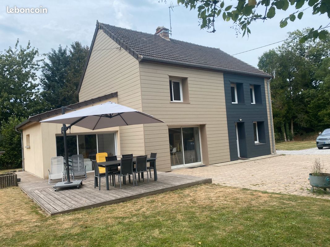 Maison 4 pièces 120 m² · à Carantilly · 120 m² · 220 000 €