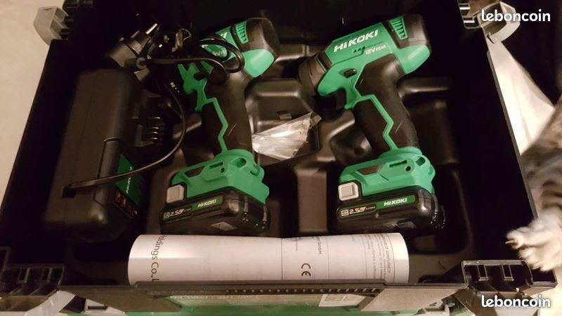 Hikoki – Pack de perceuse-visseuse 12V avec 2 batteries 2.5Ah – Moteur Brushless – Couple 70Nm pour perçage bois et métal – Coffret de transport inclus - KC12DAWAZ (image 1)