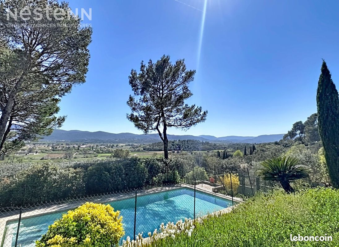 Maison 7 pièces 205 m² · à Garéoult · 205 m² · 579 000 €