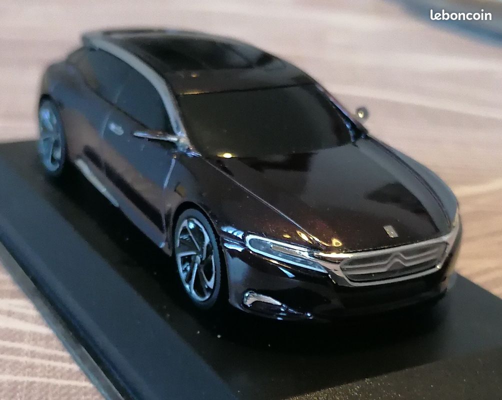 Miniature Citroën Berline Concept Car N°9 - Marque Norev - Occasion
