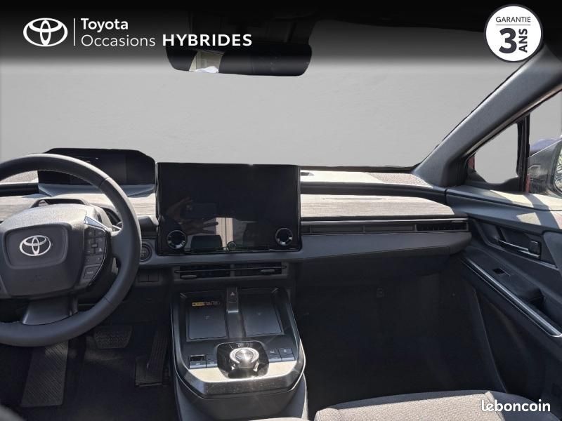 Toyota C-HR+ 224ch 77kWh Design Grande Autonomie (image 8)