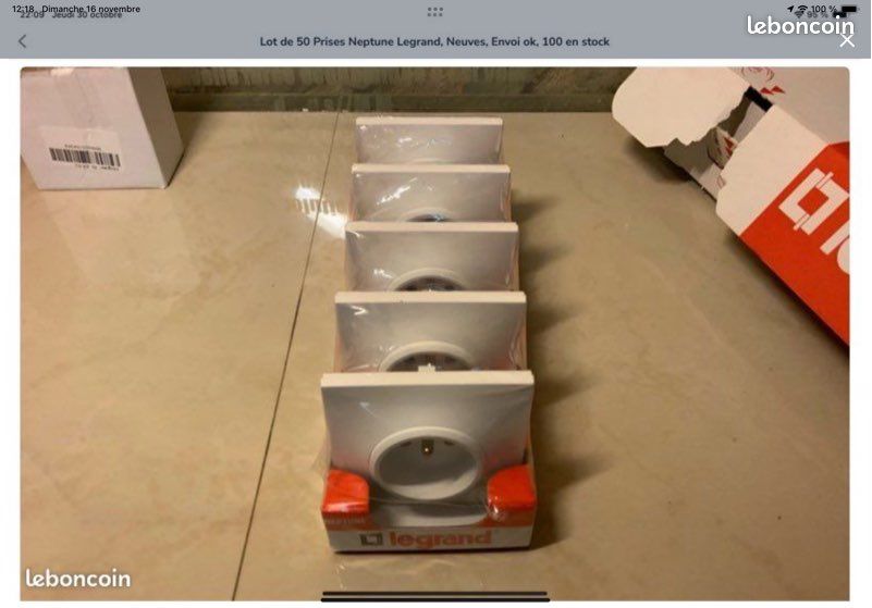 Legrand - LOT NEPTUNE 10 PRISES DE COURANT AVEC TERRE - | WhichOne