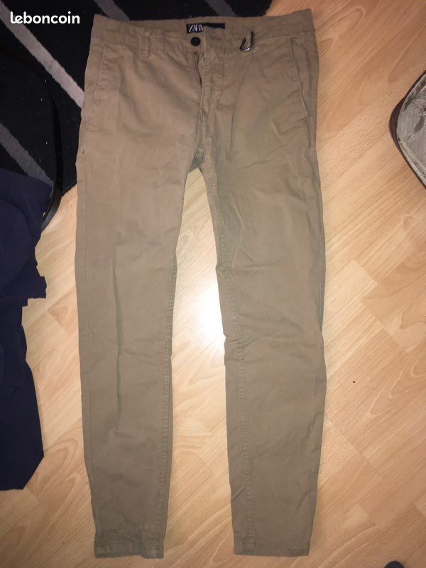 Vêtements (T-shirt, Pull, Pantalons) (image 9)