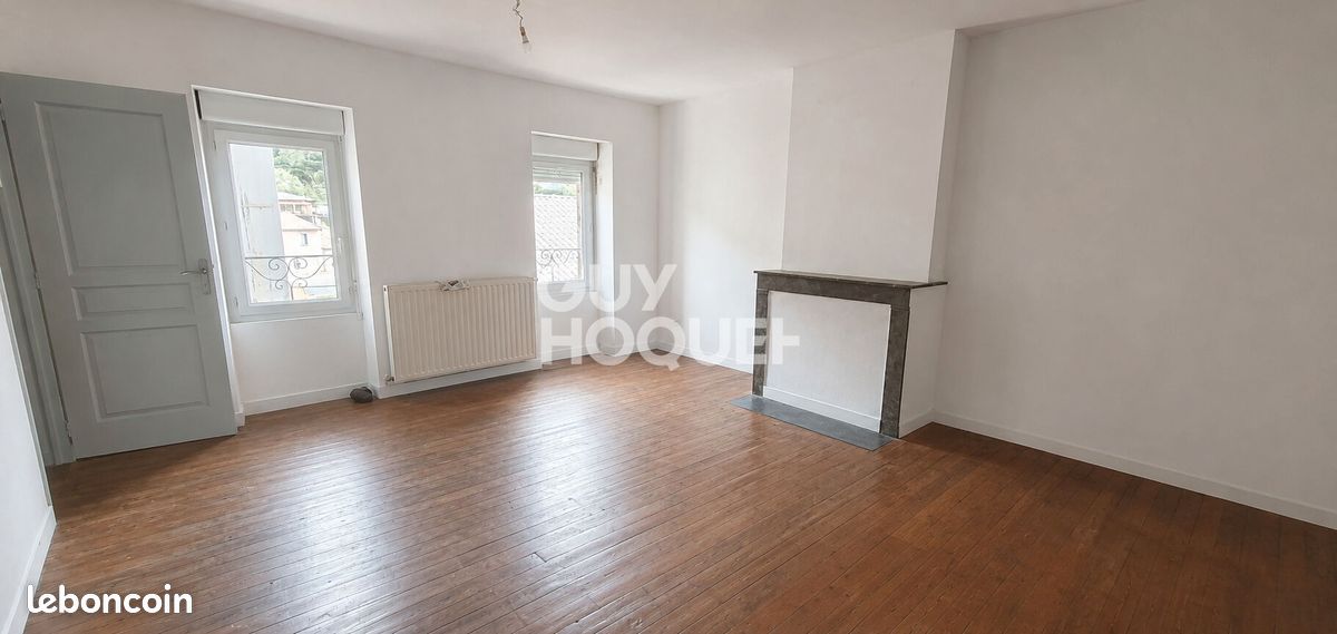 Appartement 6 pièces 120 m² · à Vals-les-Bains · 120 m² · 68 000 €