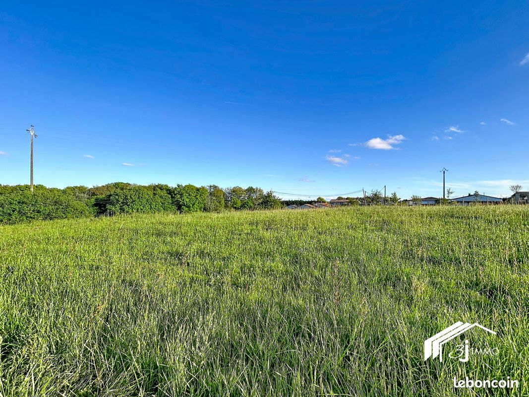 Terrain 846 m² · à Lagraulet-Saint-Nicolas · 846 m² · 50 000 €
