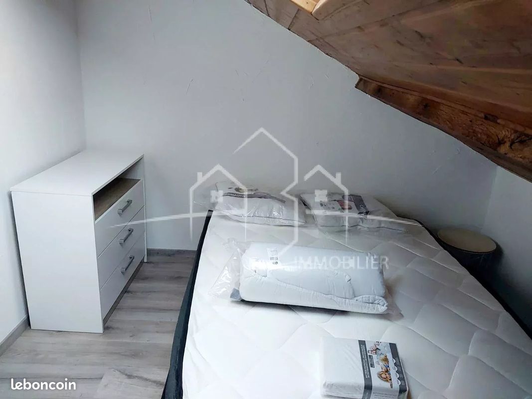 Appartement 1 pièce 16 m² · à Beaurepaire · 16 m² · 275 €/mois
