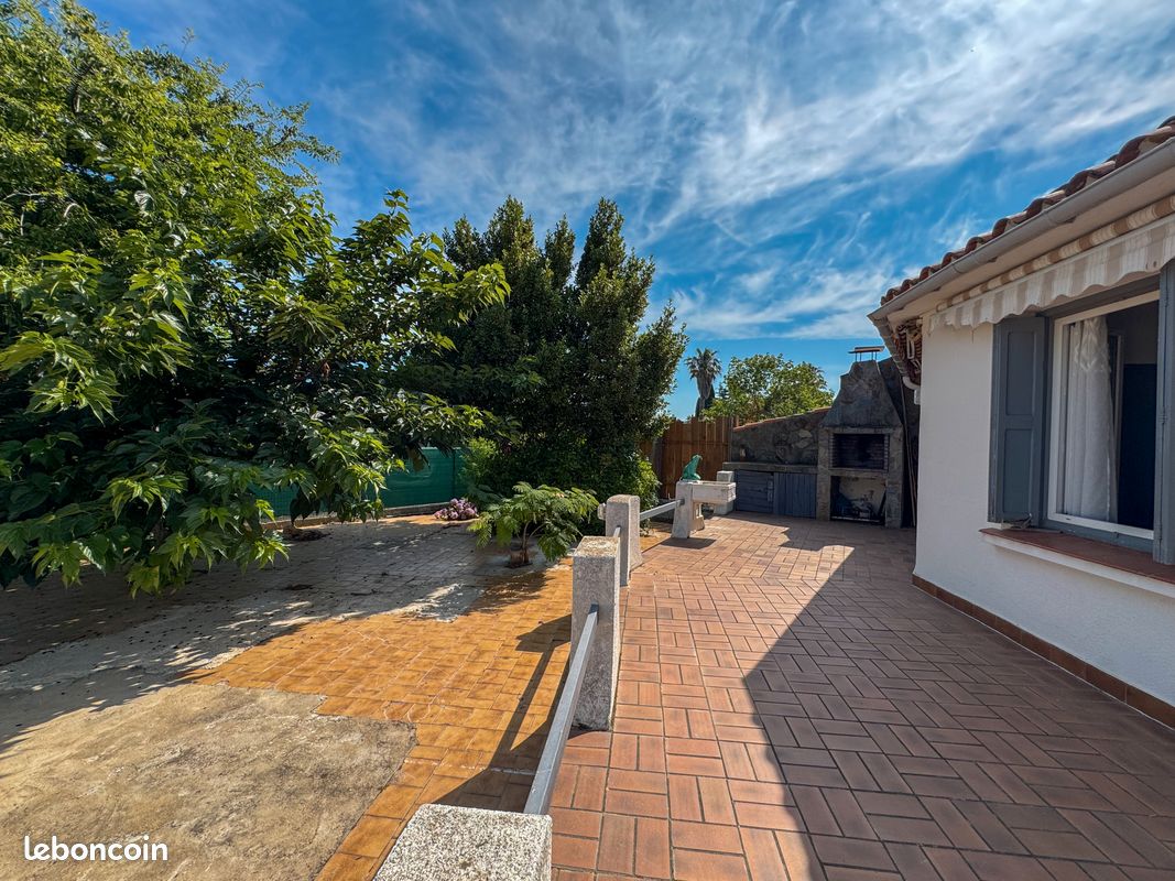 Maison 5 pièces 110 m² · à Saint-Cyprien · 110 m² · 320 000 €