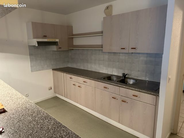 Appartement 3 pièces 85 m² · à Annemasse · 85 m² · 1 590 €