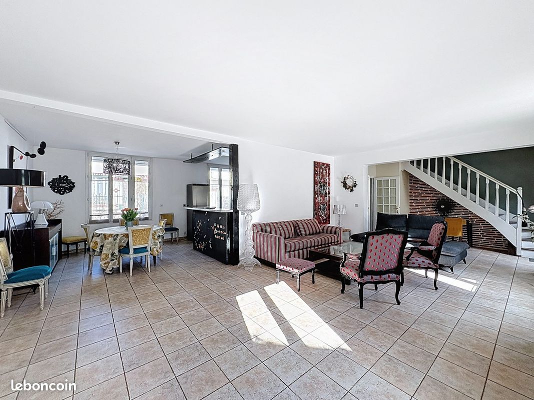 Maison 5 pièces 151 m² (image 1)
