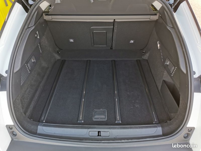 Citroën C5 X Shine 1.2 130 ch BVA8 Régulateur/Limiteur Feux aut (image 7)