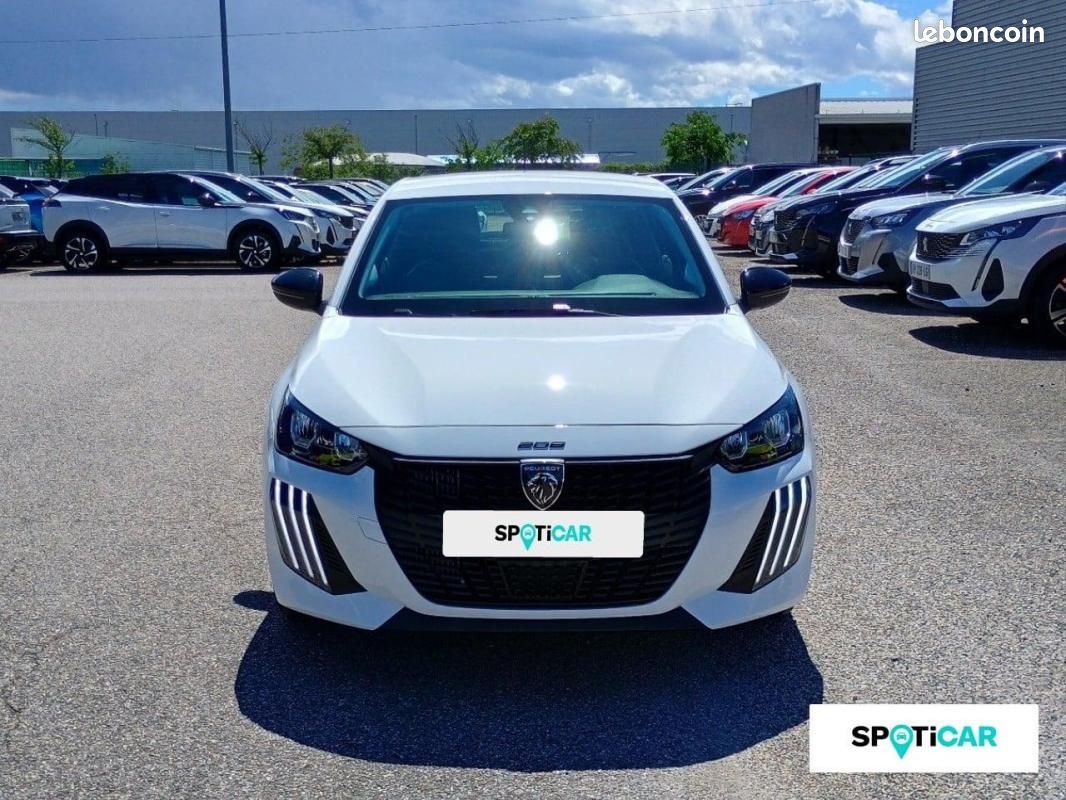 Peugeot 208 100 S&S BVM6 Style (image 19)