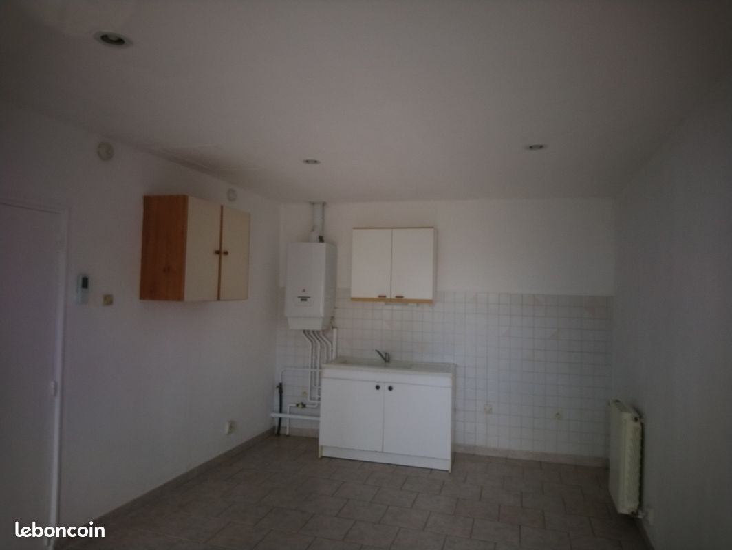 Appartement 2 pièces 28 m² · à Évreux · 28 m² · 535 €