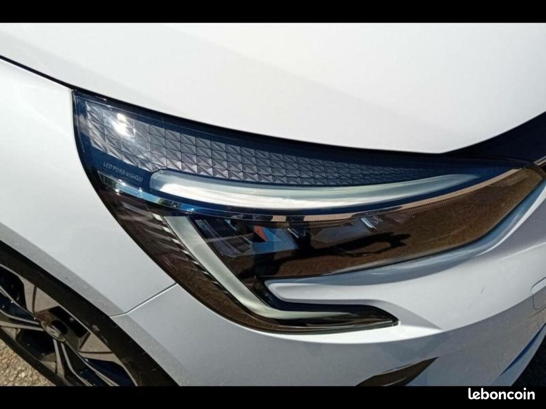Renault Clio 1.6 E-Tech 145ch full hybrid Evolution (image 12)