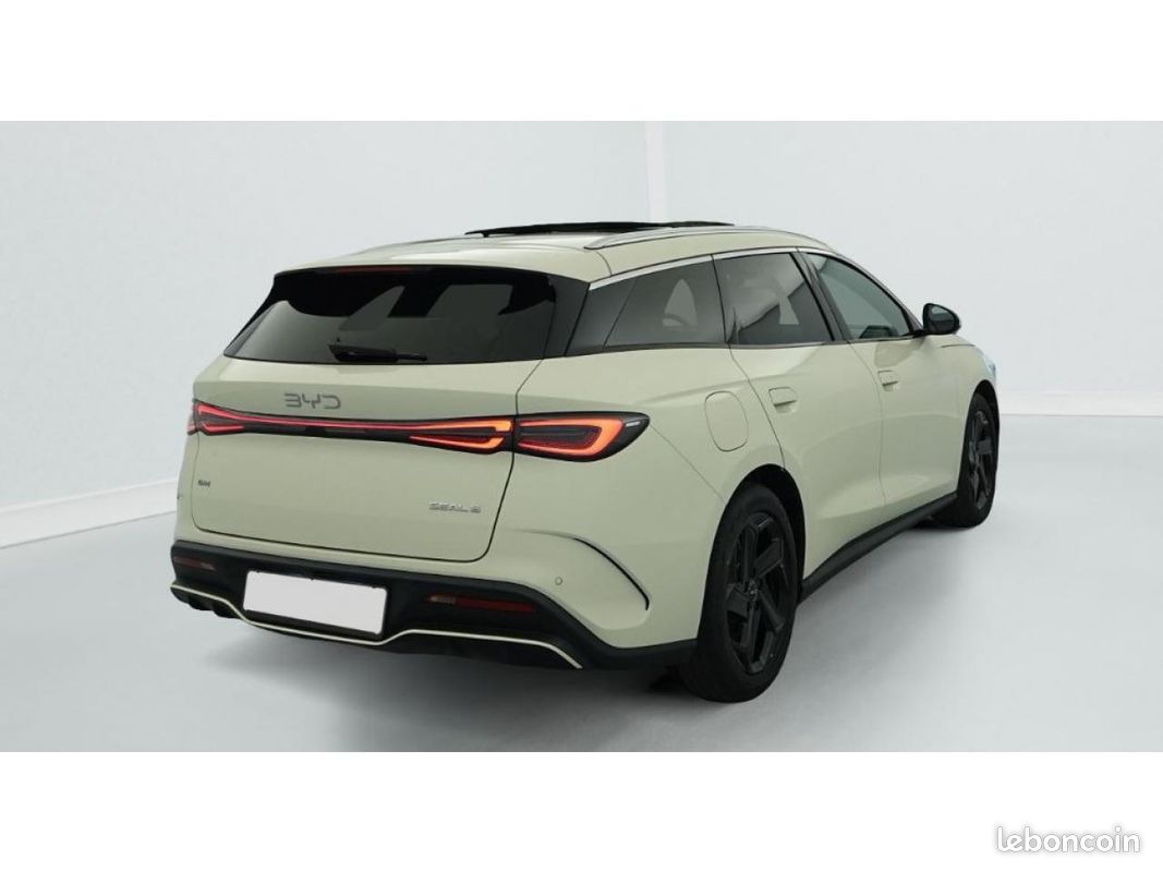 BYD SEAL 6 Touring 1.5 - 212 TOURING BREAK Comfort (image 5)