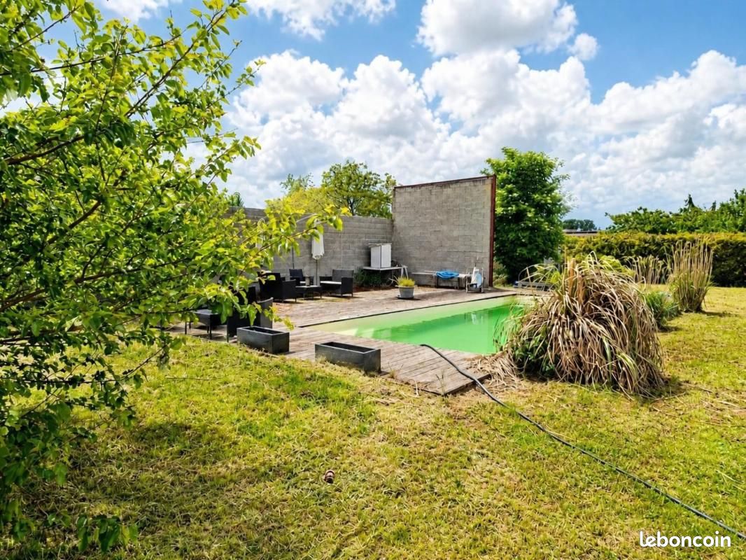 Maison 6 pièces 152 m² · à Wolfersdorf · 152 m² · 229 000 €