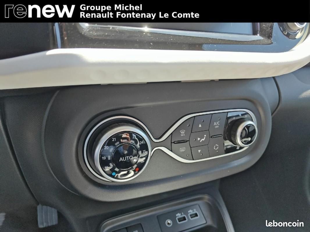 Renault Twingo E-TECH ELECTRIQUE III Equilibre (image 15)