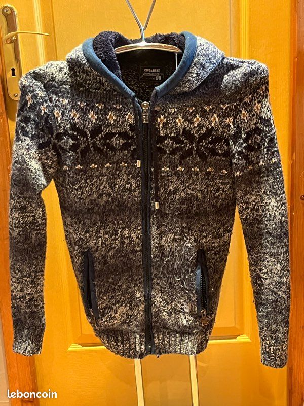 Sweat CIPO ET BAXX (taille M) - Vêtements