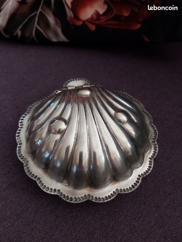 Beurrier ancien coquillage en métal argenté signé (image 4)