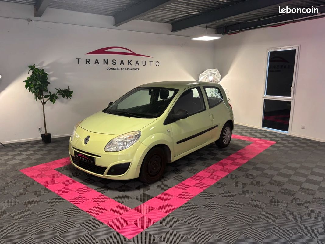 RENAULT TWINGO II 1.2 60 eco2 (image 1)