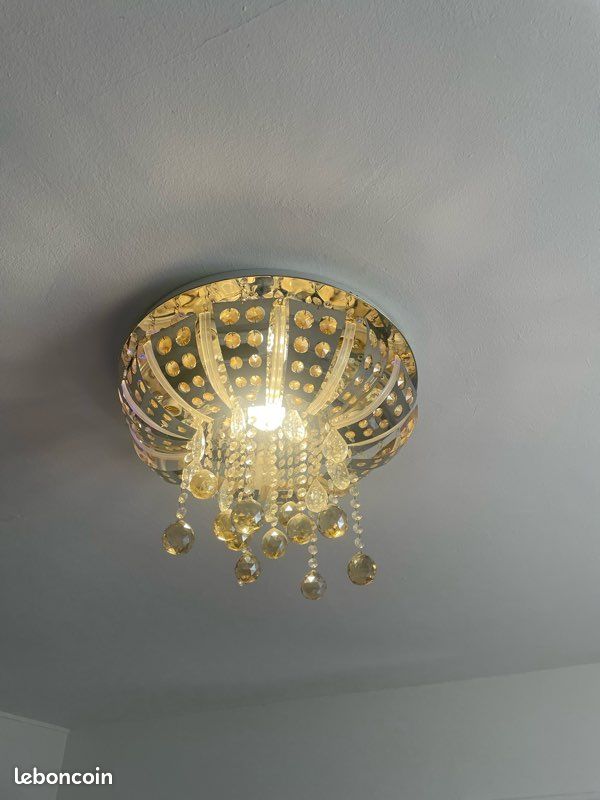 Lustre (image 2)