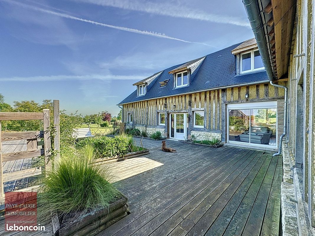 Maison 7 pièces 141 m² · à Mézidon Vallée d'Auge · 141 m² · 307 500 €