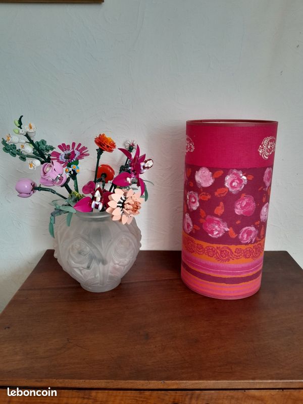 Abat-jour Festonné 30 Cm – Tissu Roses Anciennes, Fait Main (France, Culot E27)