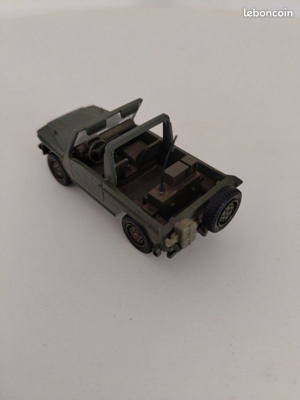 SOLIDO 1:43 Peugeot 106 Rallye Black 2001