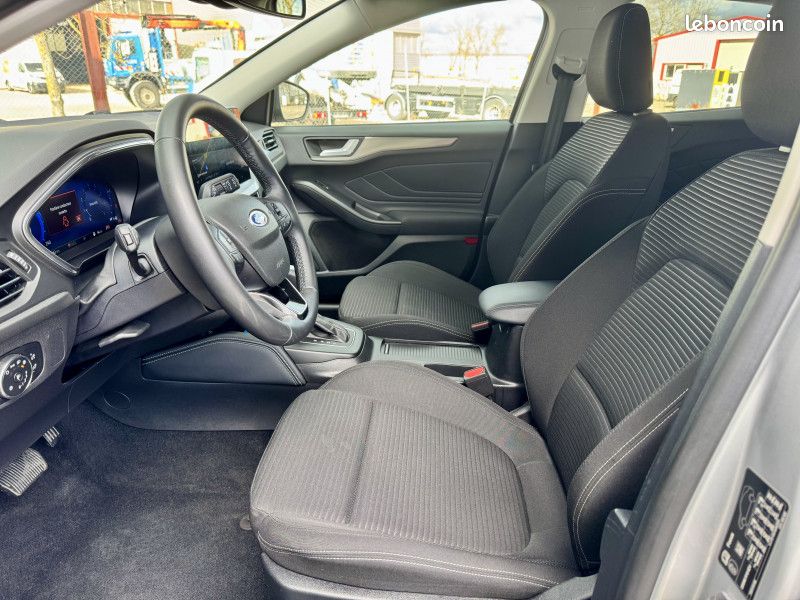 Ford FOCUS FLEXIFUEL 125CH TITANIUM X BUSINESS POWERSHIFT / CAMÉRA / 1ÈRE MAIN / 49 000 KM (image 14)