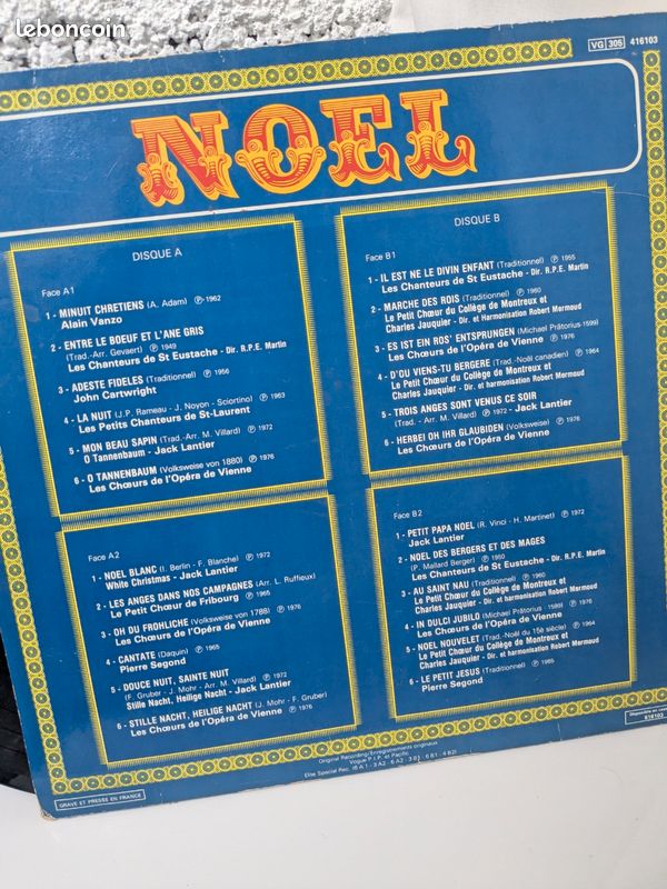 Double vinyle vintage Noël – Le Double Disque d’Or de Noël – Vogue (image 5)