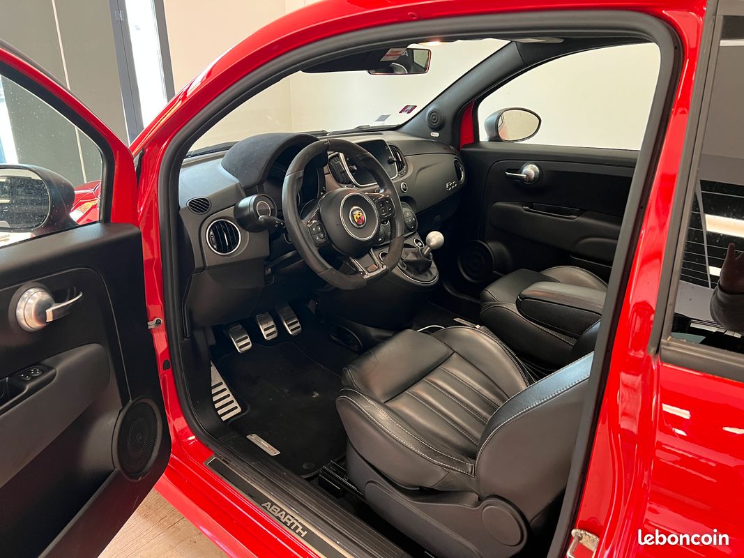 Abarth Fiat 595 Competizione 180cv BVM5 / Ligne Monza / Beats / En Stock / Suivi complet / Rien à prévoir / Pas de Malus / Immat France (image 7)