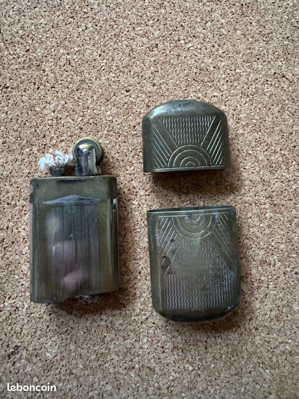 Briquet ancien à essence de poilu / de tranchée - Motif géométrique Art Déco (image 4)