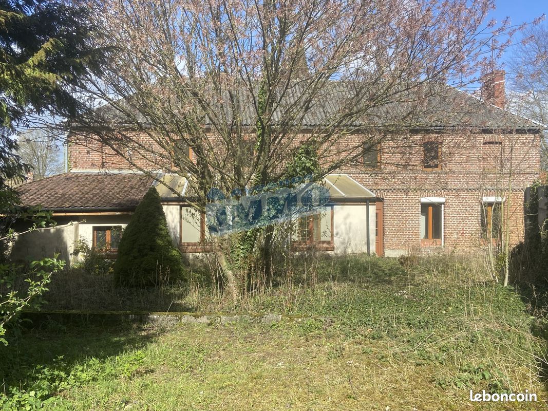 Maison 7 pièces 187 m² · à Avesnes-le-Comte · 187 m² · 156 800 €