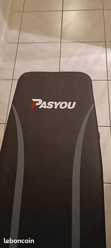 PASYOU Banc De Musculation Pliable PA400 – 9x4x3 Positions Réglables – Charge Max 318 Kg – Structure En Acier Renforcé – Rembourrage 60 Mm – Économise 80% D'espace