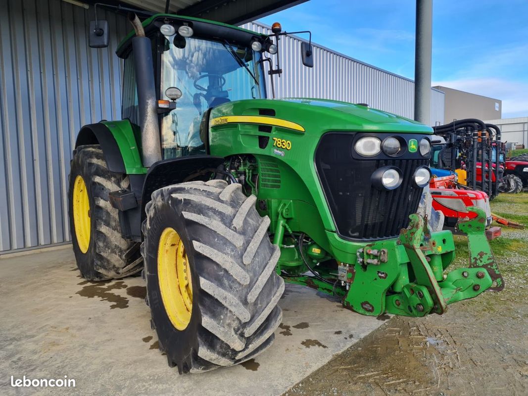 John Deere 7830 (image 15)