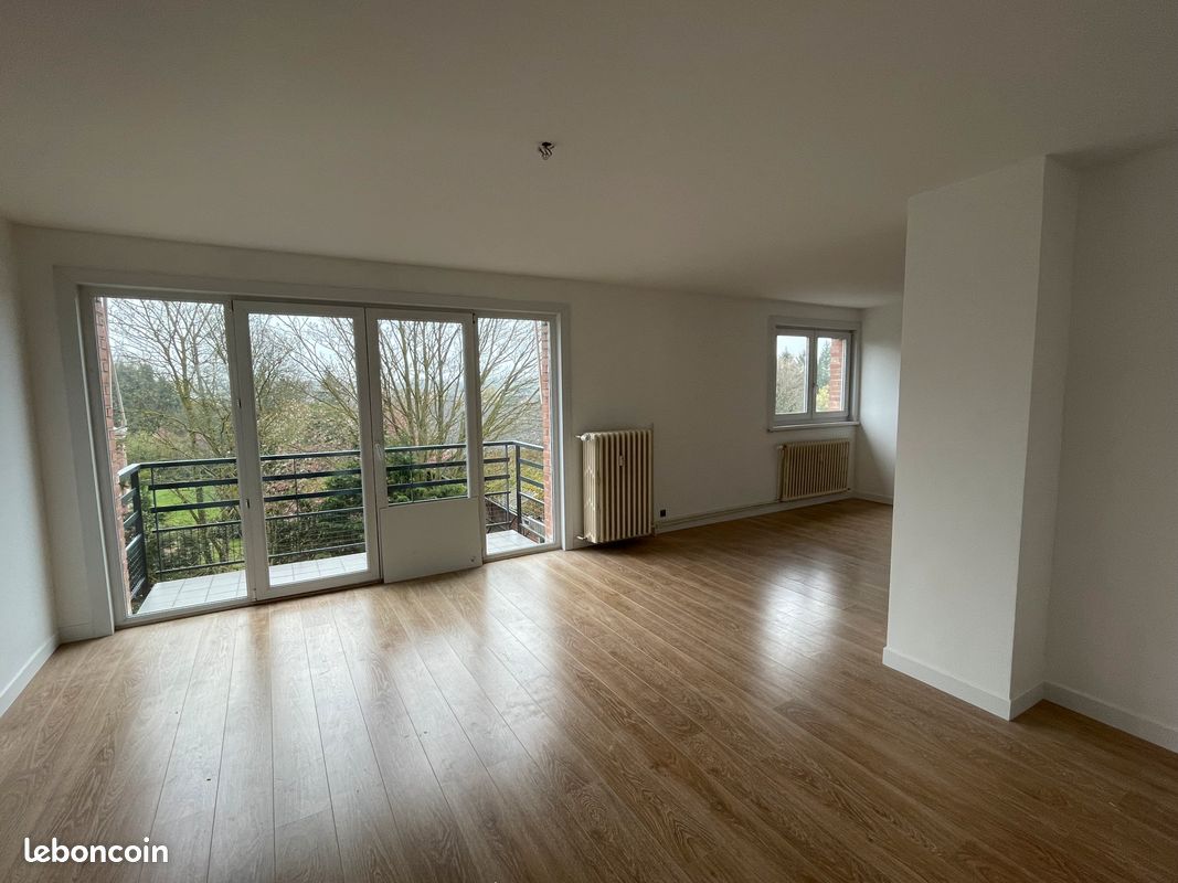 Appartement 3 pièces 76 m² · à Mouvaux · 76 m² · 1 090 €/mois