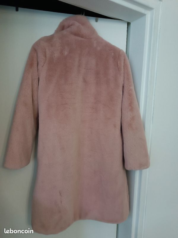 Vente de vêtements (image 2)