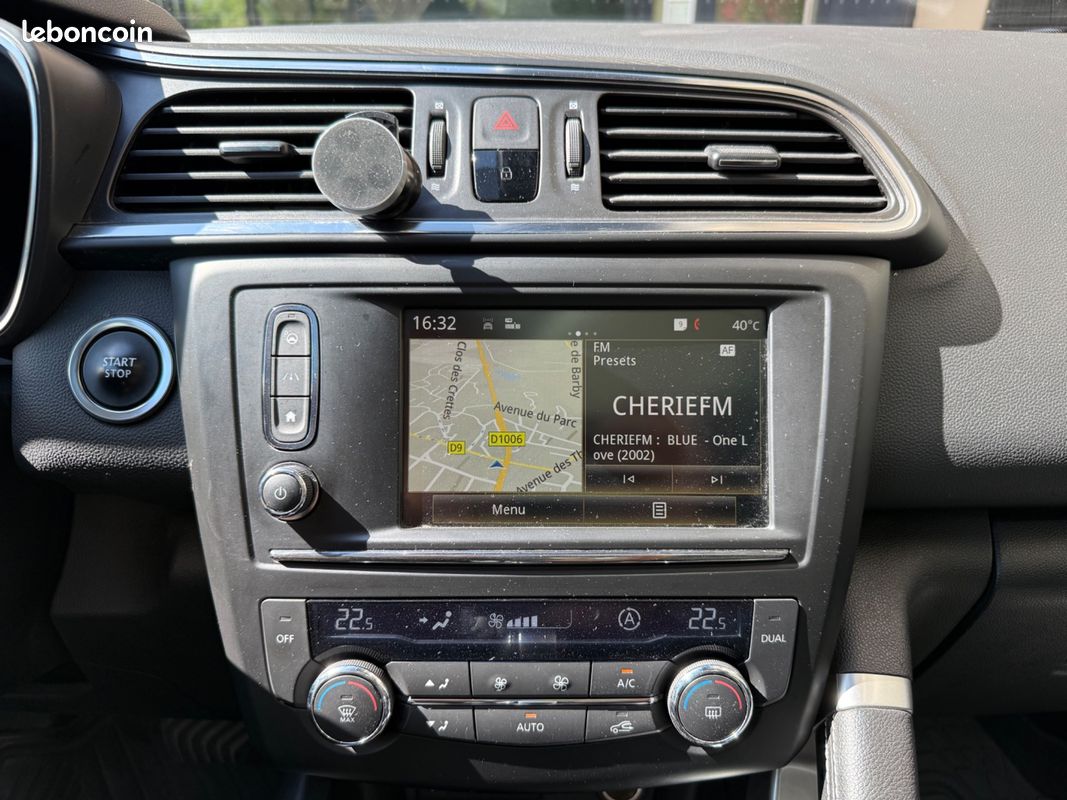 RENAULT KADJAR 1.2 TCE 130ch ENERGY INTENS BVA - TOIT PANORAMIQUE - SUIVI COMPLET - CAMERA - CARPLAY (image 24)