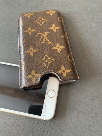 Coque Iphone X / XS LOUIS VUITTON avec chaîne, collection 2019. — Objets de  collection, Découvrez les trésors uniques et rares des ventes aux enchères