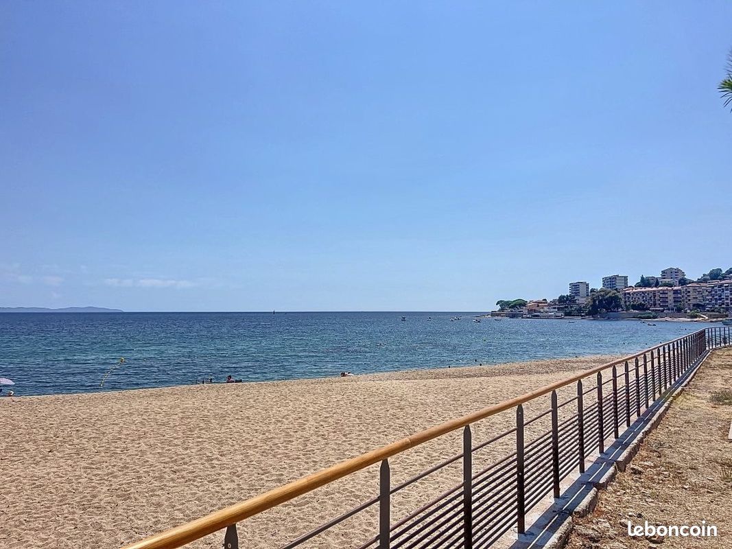 Appartement 3 pièces 64 m² · à Ajaccio · 64 m² · 1 279 €/mois