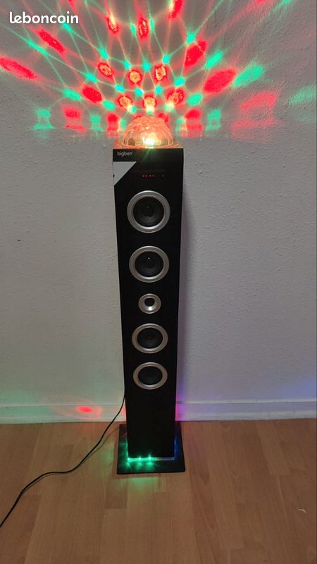 Enceinte à lumière (image 1)