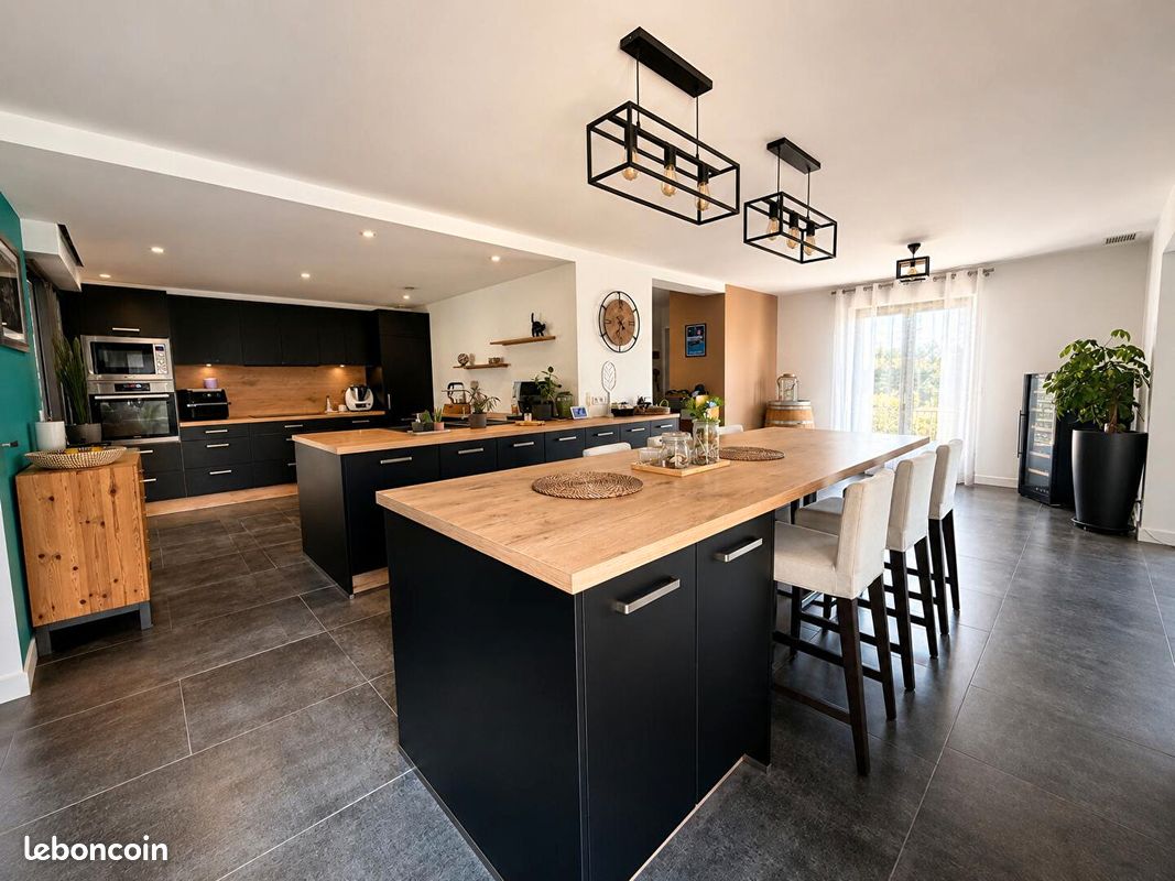Villa 11 pièces 273 m² (image 6)