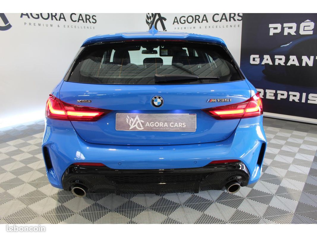 BMW SERIE 1 135i xDrive - BVA Sport BERLINE F40 M Performance (image 6)