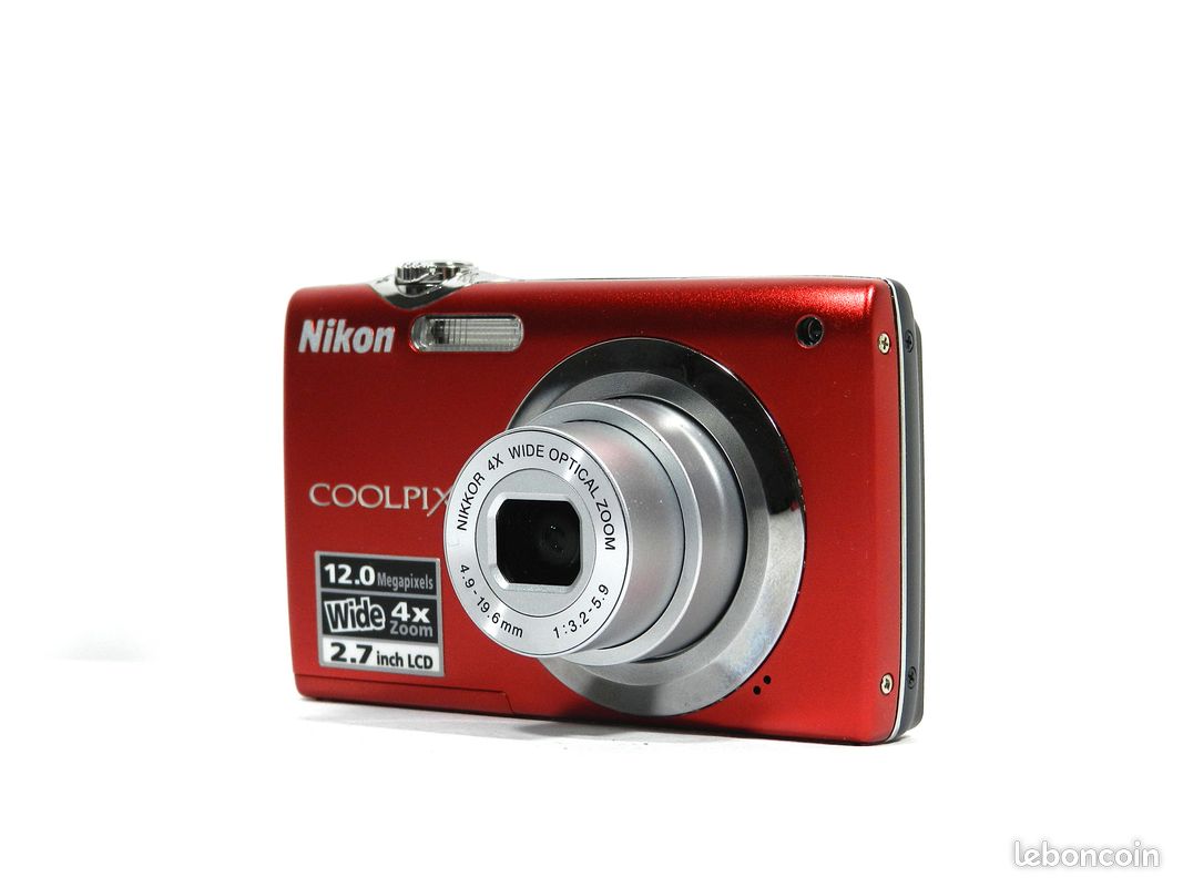 Appareil photo numérique Nikon COOLPIX A100 20,1 MPX 5x zoom optique