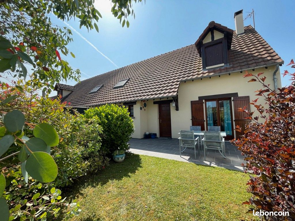 Maison 6 pièces 117 m² · à Appoigny · 117 m² · 224 000 €