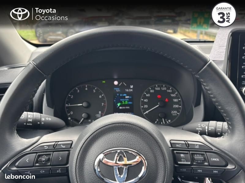 Toyota Yaris 120 VVT-i Dynamic 5p MY22 (image 13)